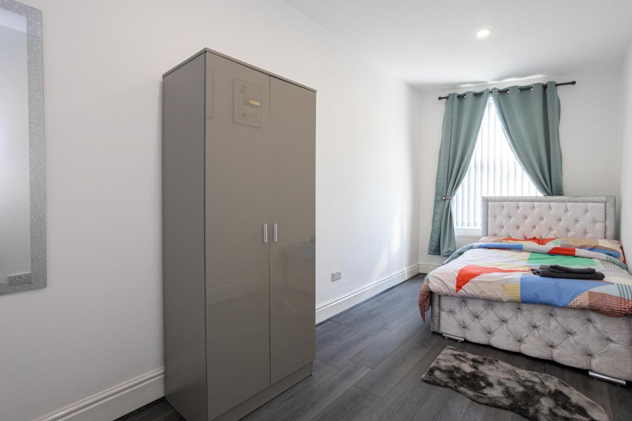 Bed and Breakfast Tco Luxury House Liverpool Habitación foto